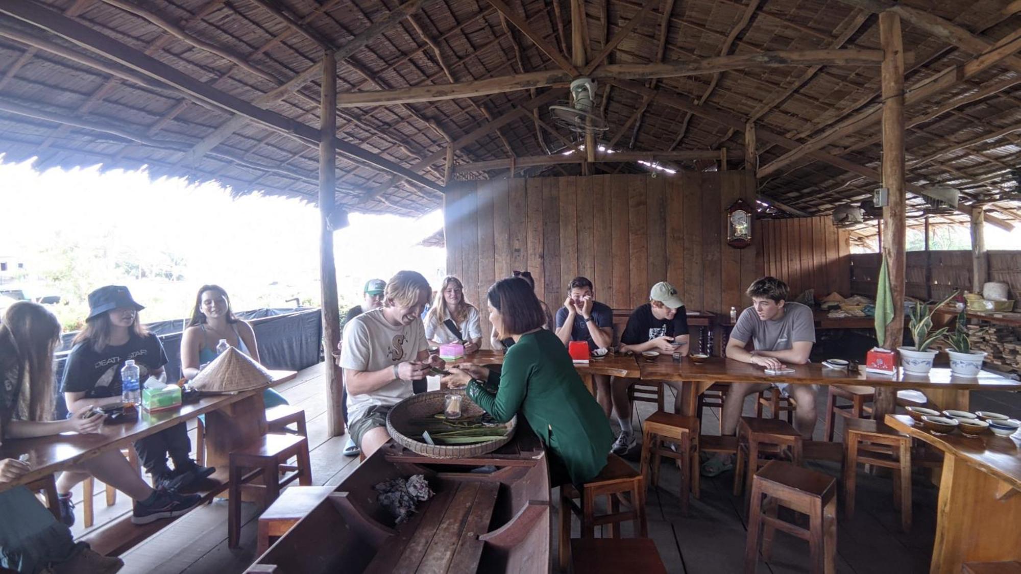 Adora Central Park Hostel Can Tho Εξωτερικό φωτογραφία